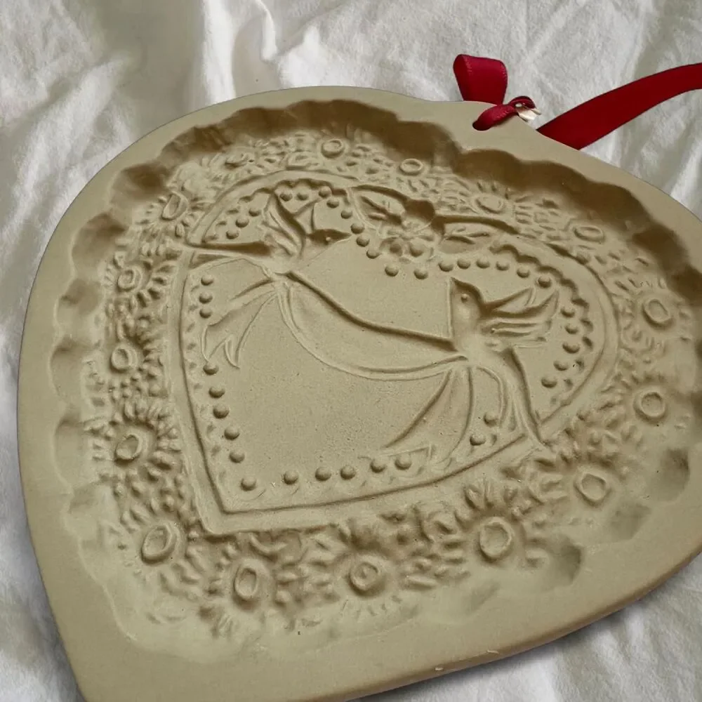 Vintage Cottage Farm House Boho Brown Bag Cookie Art Heart Shaped Cookie Cutter